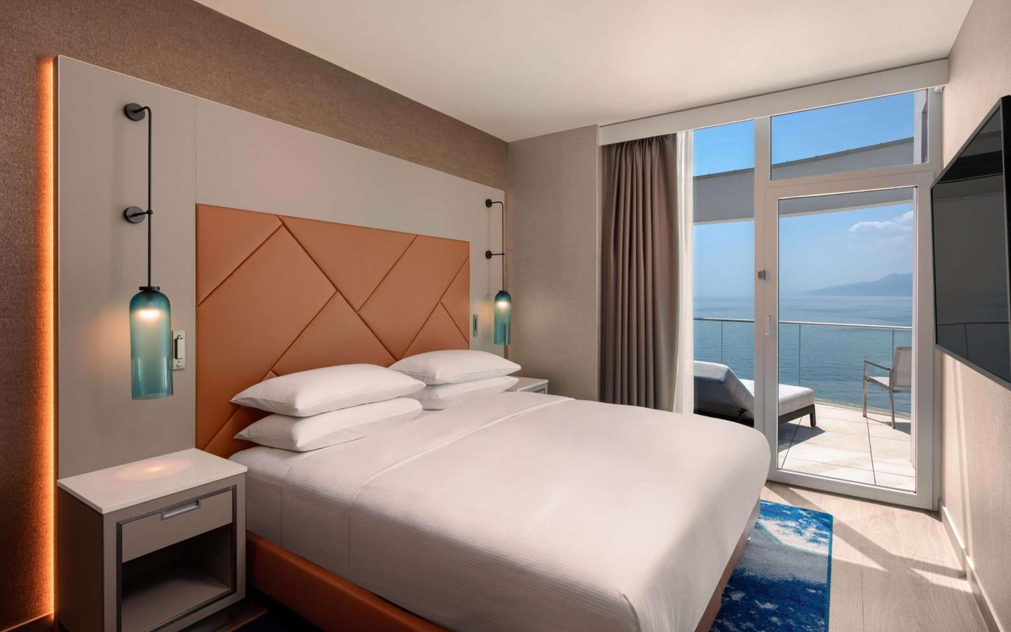 Hilton Rijeka Costabella Beach Resort And Spa Екстериор снимка